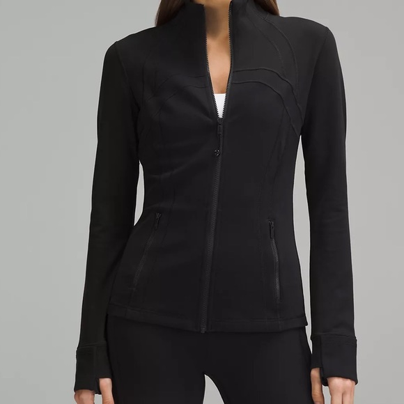 lululemon athletica Jackets & Blazers - Lululemon Define Jacket Luon black size 6 EUC.